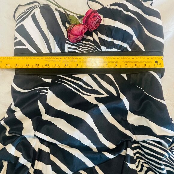 Zebra Print Strapless Party Dress By Ruby Rox Size 11 - Picture 9 of 11